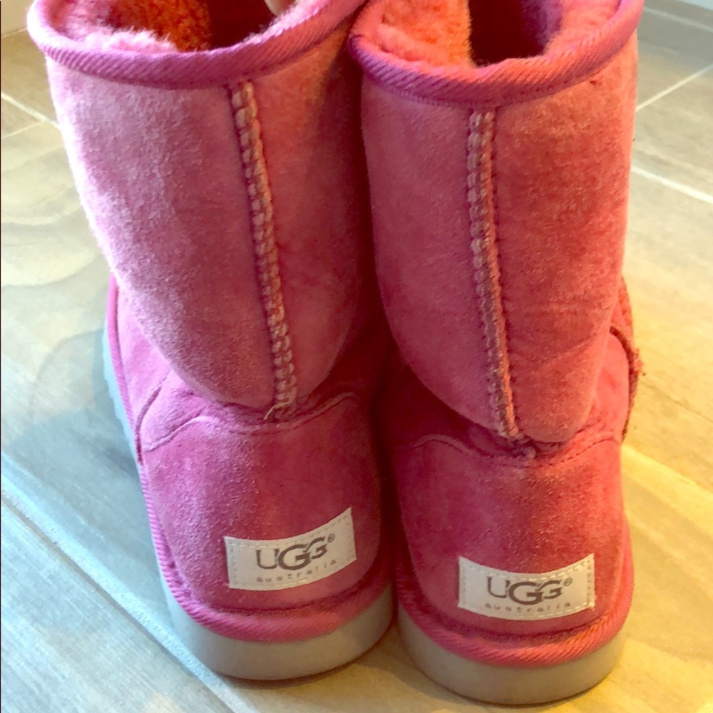 Ugg Classic Short Boots